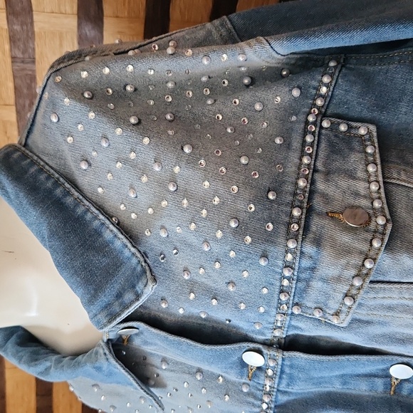 NWOT! Custom made Fringe crop diamond and pearl jean jacket - Picture 8 of 12